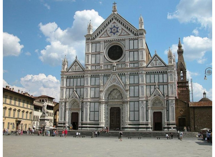 La Basilica di Santa Croce a Firenze La Basilica di Santa Croce a Firenze